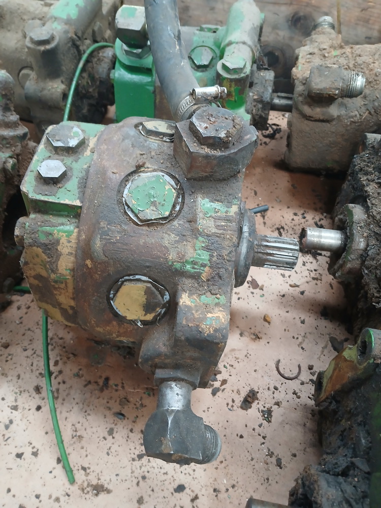 Bomba hidráulica John Deere 4040